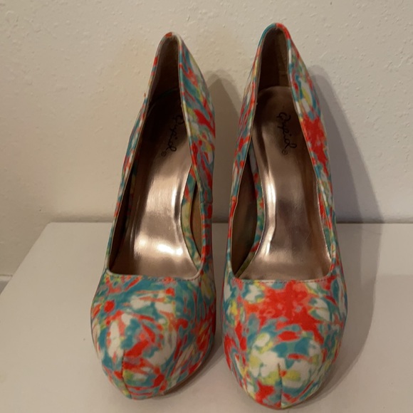 Qupid platform high heels, women’s size 9, - Picture 2 of 3